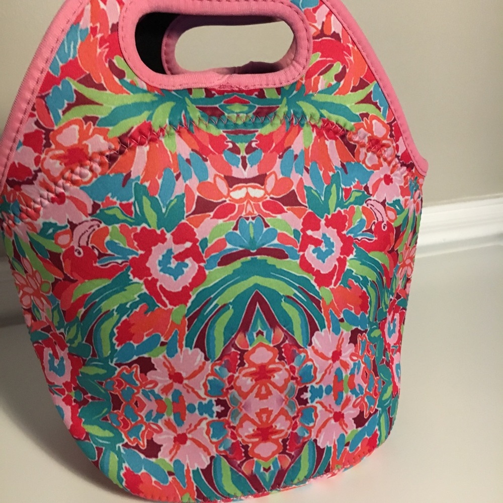 Flamingo patterned neoprene lunch bag